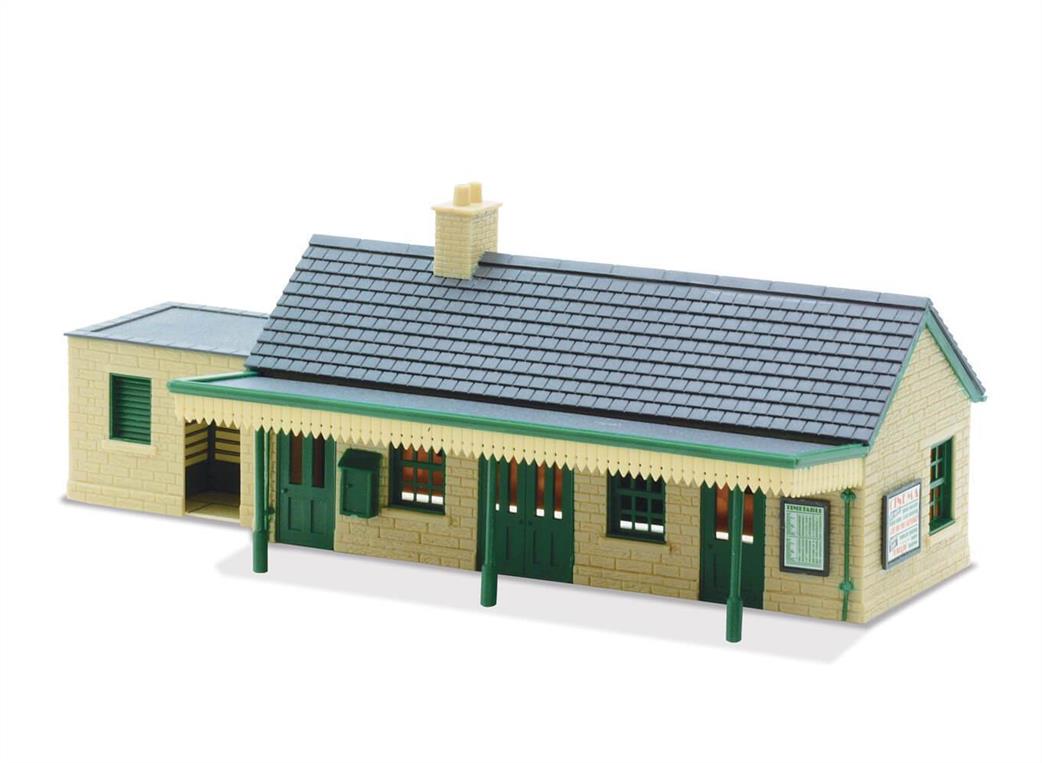 Peco OO LK-13 Country Station Building Stone Type