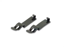 Pressed metal power connecting clips designed to fit securely underneath N gauge code 80 Setrack and Streamline flexitrack. Eyelets are provided to allow easy wire connection.