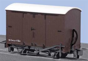Peco GR-221U unlettered Lynton &amp; Barnstaple Railway covered box van brown with black ironwork.A detailed model of the covered box vans built for the Lynton and Barnstaple Railway finished in the Southern Railways' brown goods wagon livery with black ironwork and unlettered except for the empty/tare weight information.These unlettered wagons are being produced to allow modellers to create a ready-to-run wagon fleet for a freelanced narrow gauge line. Lettering can be added from the many water-slide decal and dry transfer sheets available from transfer suppliers, stationery stores and specialist arts &amp; crafts suppliers.Length 60mm over couplings