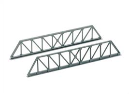 The detailed plastic mouldings even including the bolt heads. Supplied in packs of two pairs. Two or more can be used to build an impressive viaduct. Supporting piers can be constructed from Peco stone walling sheets. Length:143mm.Note that no deck parts are supplied, these sides are designed to be cosmetic only.