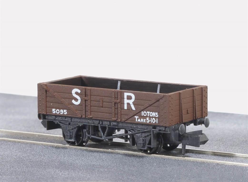 Peco N NR-40E LNER 5 Plank Open Wagon