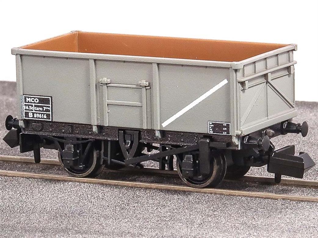 Peco N NR-1001B BR 16-ton Steel Body Open Mineral Wagon Grey New 9ft Chassis