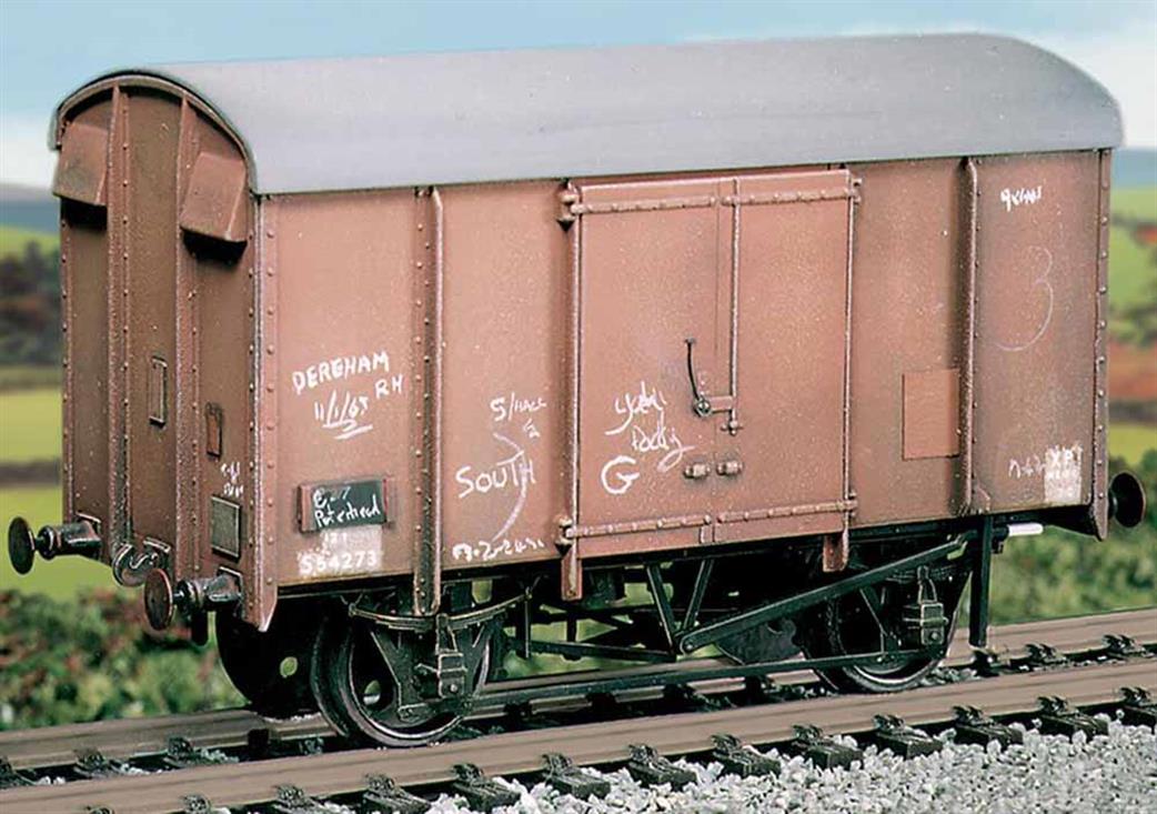 Parkside Kits OO PC593 SR 12ton Ventilated Box Van Plywood Sides Plastic Model Wagon Kit