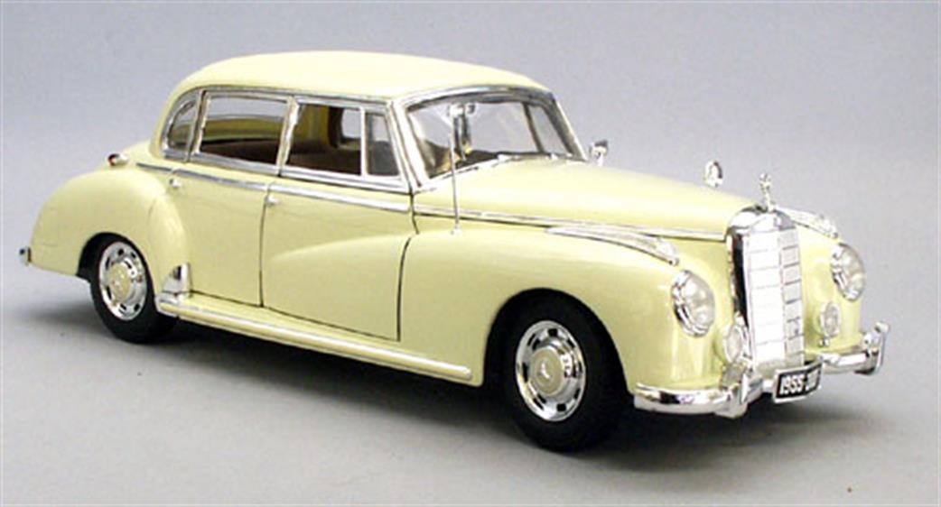 Ricko 1/18 32102CR Mercedes Benz 300C Limousine 1955 Cream