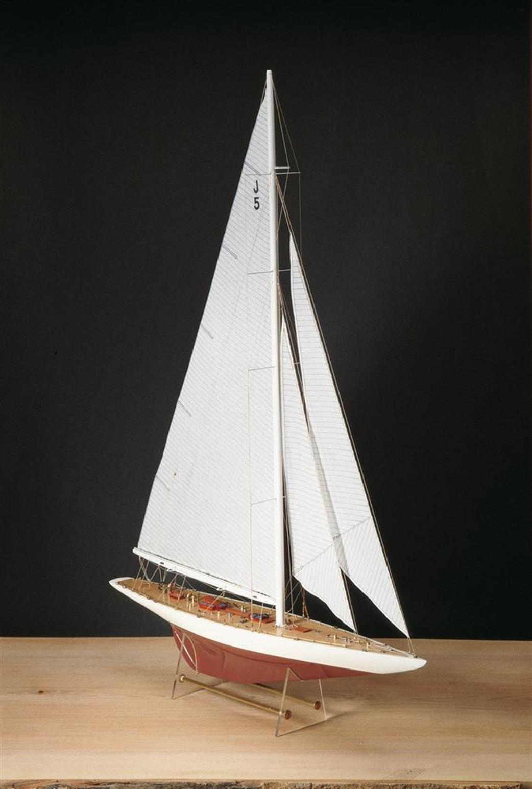 Amati 1/80 1700/51 Rainbow 1934 J Class Resin Hull Yacht Kit