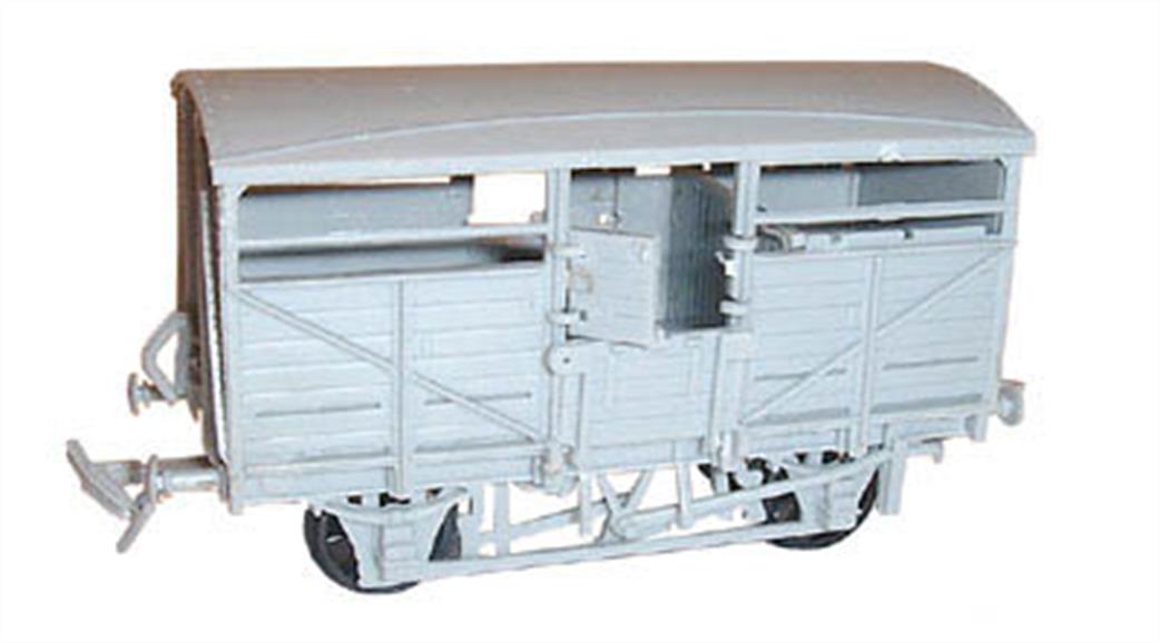 Dapol Kitmaster OO C039 Cattle Wagon Plastic Kit