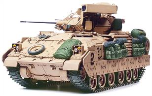 Tamiya 35264 1/35 Scale US Army M2A2 Bradley ODS IFV Gulf War KitLength 193mm
