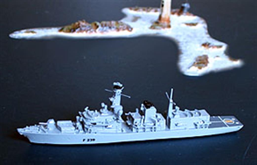 Albatros 1/1250 Alk93A HMS Richmond, Royal Navy Type 23 Frigate