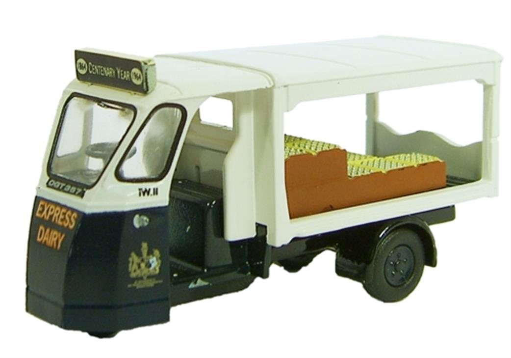Oxford Diecast 1/76 76WE001 W & E Standard Milk Float Express Dairy Late Livery Model