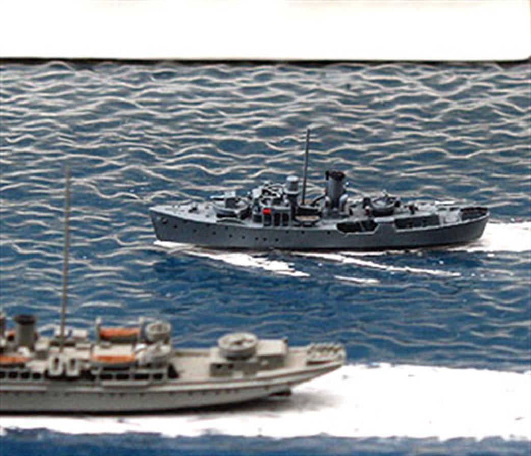 Navis Neptun 1/1250 1182A HMS Snowberry an Improved Flower Class Corvette