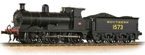Model of Southern Railway ex-SE&amp;CR Wainwright C class 0-6-0 locomotive 1573 finished in the Southern railways' black goods engine livery with green lining.Era 4 1923-1948. DCC Ready. 21-pin decoder required for DCC operation.