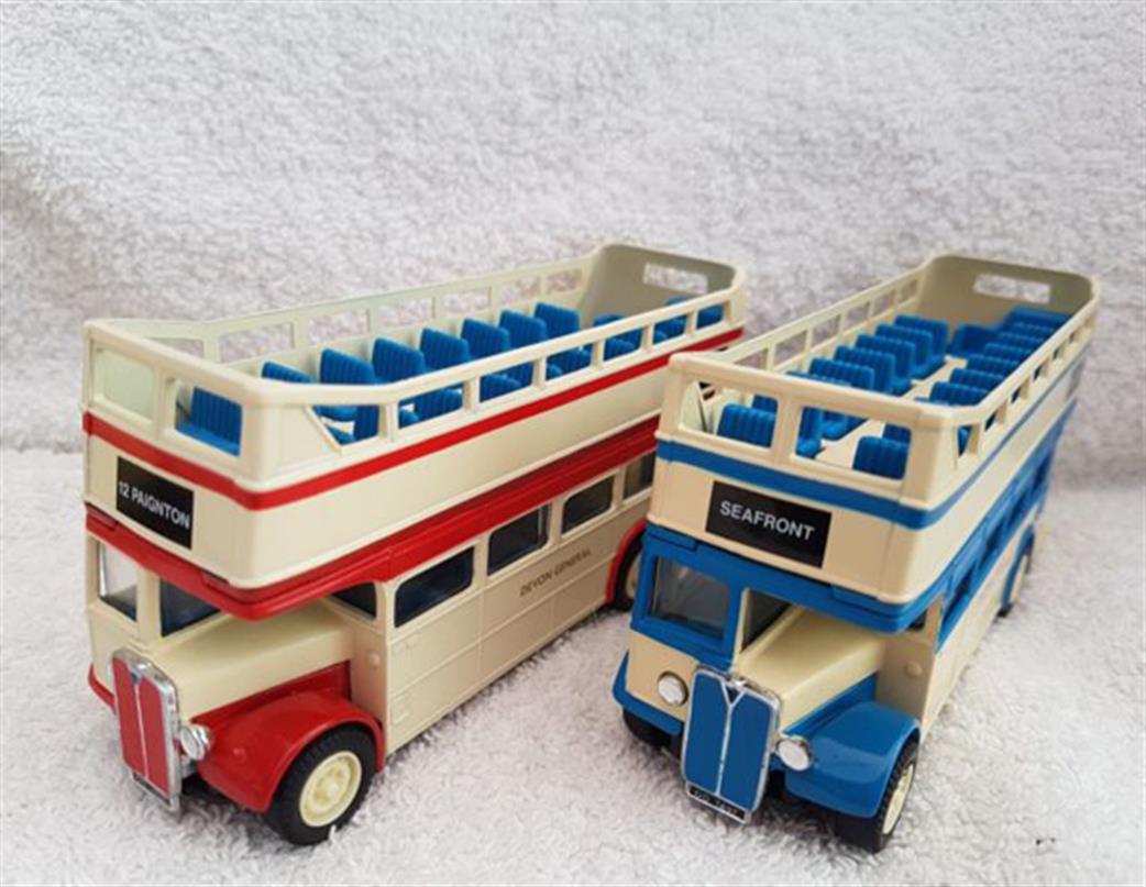Corgi 1/50 97050 AEC Regent Open Top Model Bus Set