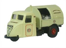 Oxford Diecast 1/76 Corporation of London Scammell Scarab Dustcart 76RAB002