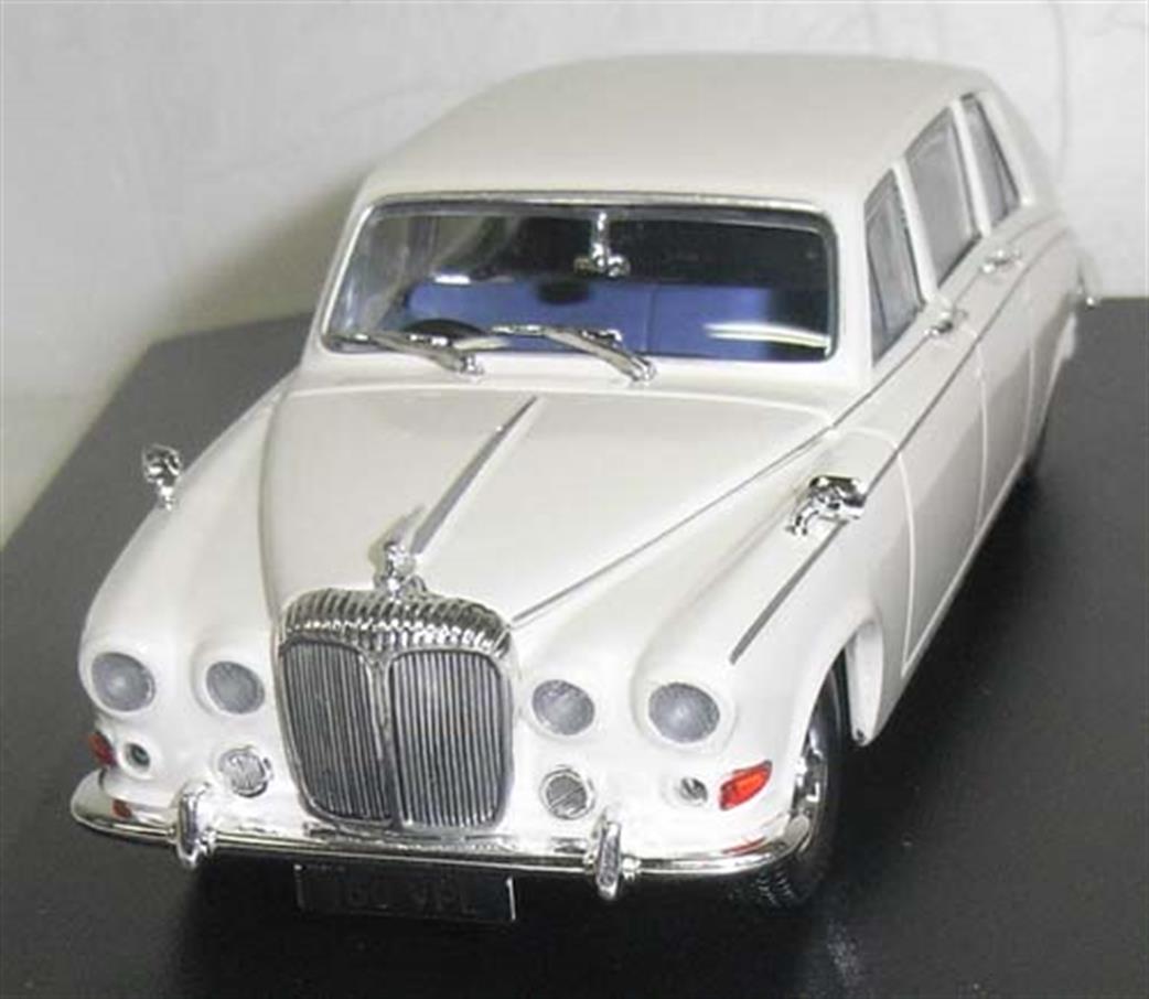 Oxford Diecast 1/43 DS001 Daimler DS420 Old English White Car Model