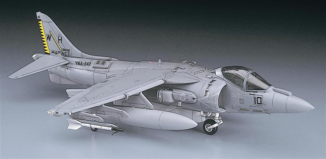 Hasegawa 1/72 HAD24 AV-8B Harrier II Plus