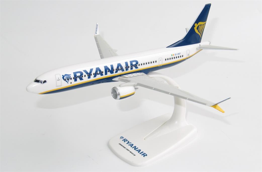 PPC Models 1/200 PP-RYAN737M Ryan Air B737 Max 8 Model