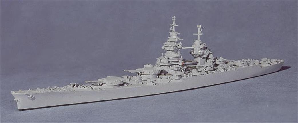 Navis Neptun 1402 Richelieu WW2 French Battleship fighting with the Allies 1/1250