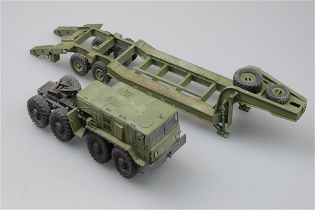 Trumpeter 1/35 00212 Maz 537G Soviet Tank Transporter And Trailer Late Production