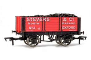Dapol 4F-052-003 00 Gauge 5-Plank Open Wagon Stevens of Oxford LiveryFeaturing all new tooling including a 9-feet wheelbase wood frame style chassis this wagon carries the red livery of Stevens &amp;Co. a large firm of coal merchants and factors based in Oxford.Stevens were a large firm who grew their business by taking over locations and business from other coal merchants as they wished to sell up or retire. The company operated from locations all across the Midlands and home counties, having several depots in Gloucestershire and Warwickshire.