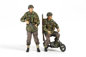 Tamiya 35337 1/35 Scale British Paratroopers with Small MotorcycleLength 38mmGlue and paints are required to assemble and complete the model (not included)