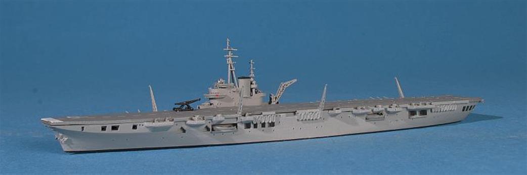 Navis Neptun 1/1250 1120 HMS Triumph, as a Light Fleet Carrier (1946)