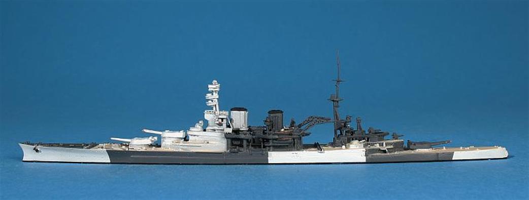 Navis Neptun 1/1250 T1106A HMS Repulse in her 1941 camouflage pattern