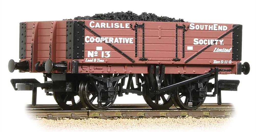 Bachmann OO 37-073 Carlisle South End Co-Operative Society 5 Plank Open Wagon with Load