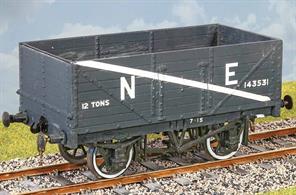 The Railways Clearing House produced an updated set of wagon designs in 1923, modernising the wagon fittings to include now oil lubricated axle boxes. Widely adopted as the 'standard wagon' for private owners the 7 plank open wagon was selected by the LMS and LNER as their standard type for mineral traffic. Wagons to this design were also owned by the SR for mineral traffic around the Kent coal field and leased by GWR when additional capacity was needed In addition many private owners names appeared on the sides of these wagons, making this one of the most useful wagon kits in the Parkside range.Supplied with metal wheels and 3 link couplings.