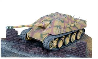 Revell 1/76 Jagdpanther 03232Model-details:- Diorama base with ruins - Flexible soft plastic tracks- Decals for 2 German versionsModel length 132mm, Number of parts 51.Glue and paints are required