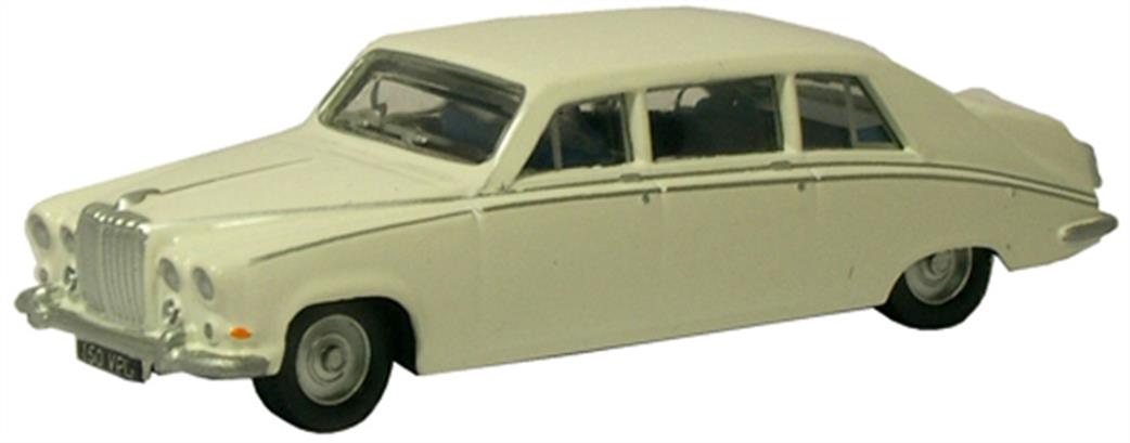 Oxford Diecast 1/148 NDS001 Daimler DS420 Limousine Old English White