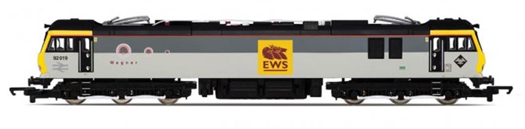 Hornby OO R3347 EWS Class 92 Co-Co Electric Freight Locomotive