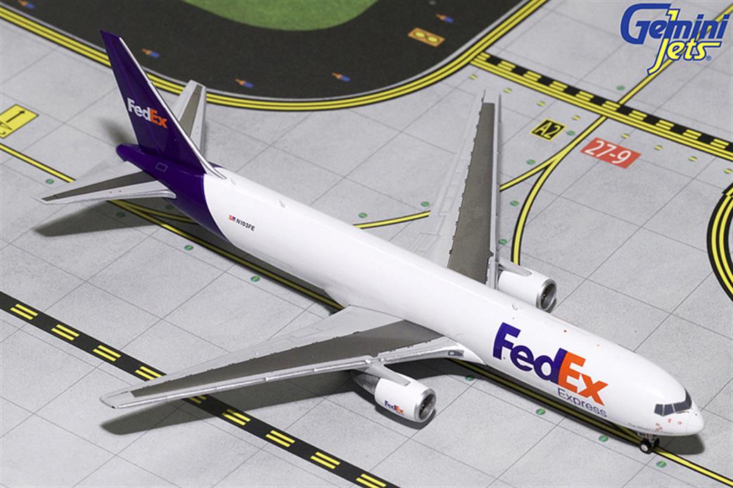 Gemini Jets 1/400 GJFDX1769 Fedex Express Boeing 767-300F  N103FE Jet Aircraft Model