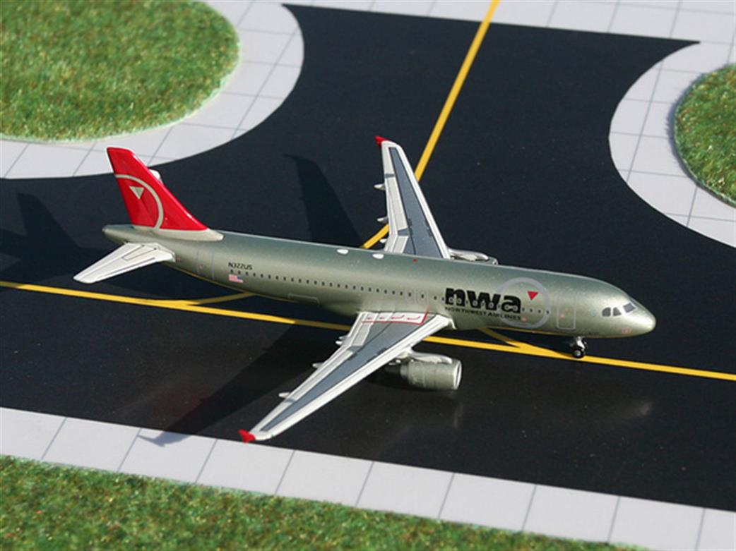 Gemini Jets 1/400 GJNWA875 Airbus A320-200 Northwest Airlines Aircraft N322US