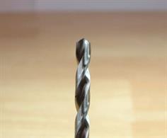 Pack of 10 0.2mm diameter HSS twist drills.Due to the fragility of small drills these are supplied in packs of 10.