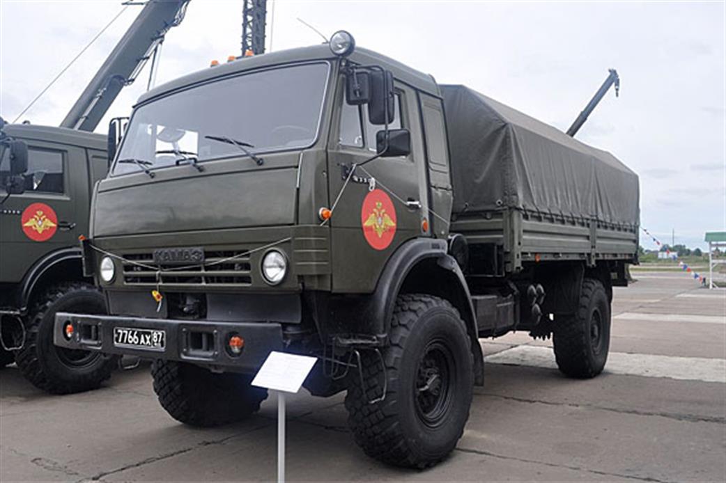 Zvezda 1/35 3692 Russian Military 2 axle Truck 4350