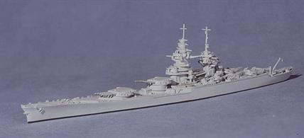 Model 1402 represents Richelieu after it had been refitted in the USA and in service with the Allies..