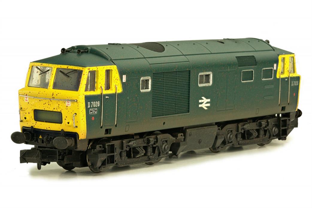 Dapol N 2D-018-002 BR D7026 Hymek Class 35 Diesel Hydraulic Locomotive Rail Blue Weathered