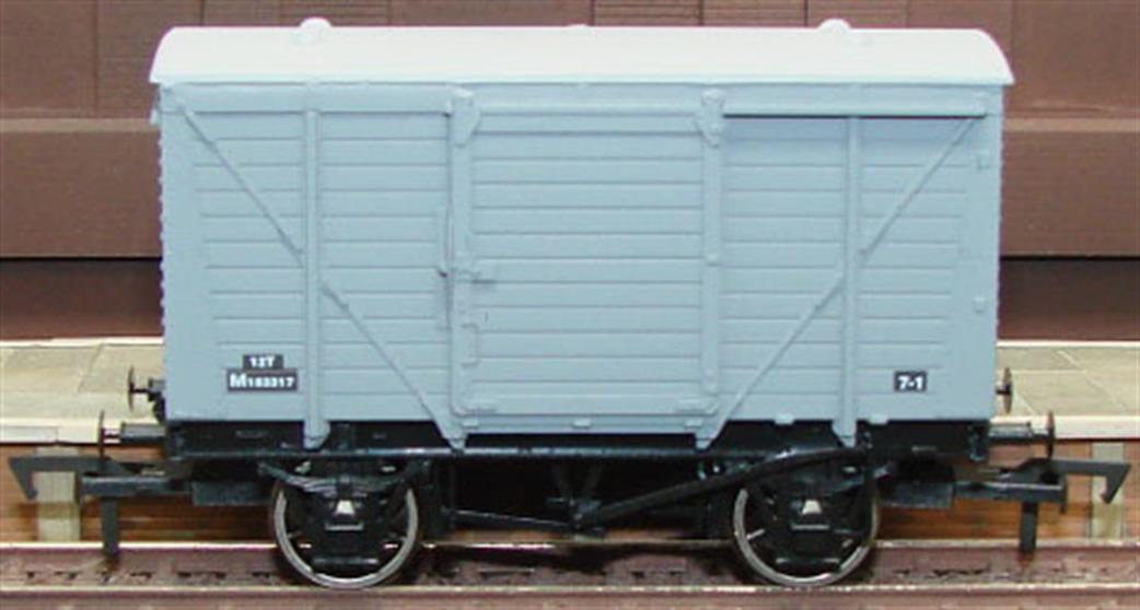 Dapol OO 4F-011-027 BR Ex-LMS Ventilated Box Van Grey Livery