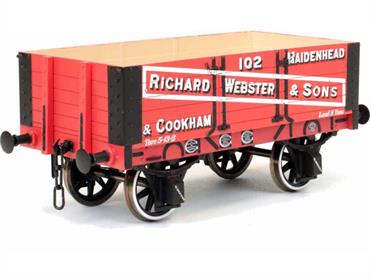 A new detailed model of a 5 plank open wagon following the RCH 1887 specifications and modelled from the production of the Gloucester Railway Carriage and Wagon Company.