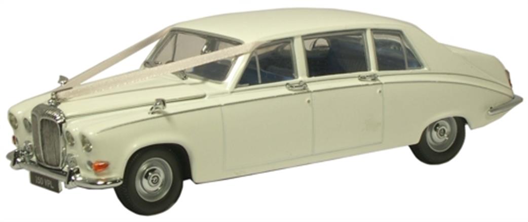 Oxford Diecast DS001W Daimler DS420 Limousine Wedding Car Old English White 1/43