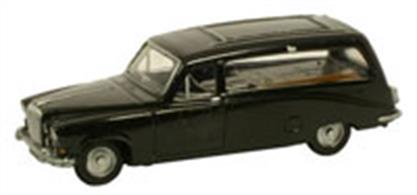 Oxford Diecast 1/148 Daimler DS420 Limo Hearse NDS002