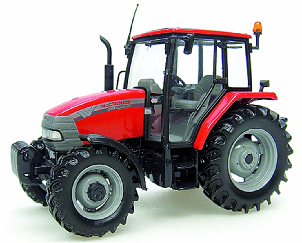 Universal Hobbies 1/32 2754 McCormick MC105 Tractor Model