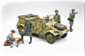 Please note the kubelwagen is not included with the figures