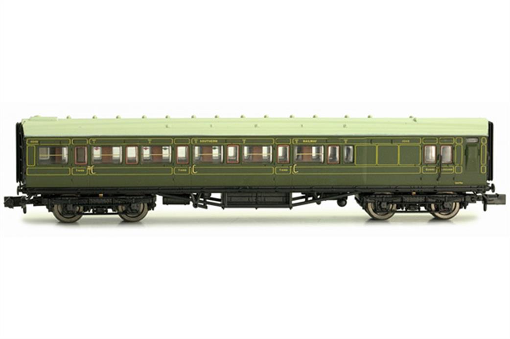 Dapol N 2P-012-055 Maunsell Coach SR Brake 3rd Class Lined Green 3214