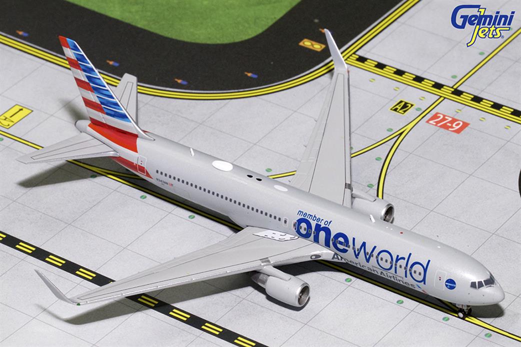 Gemini Jets GJAAL1680 American Boeing 767-300W One World Livery N343AN Diecast Aircraft Model 1/400