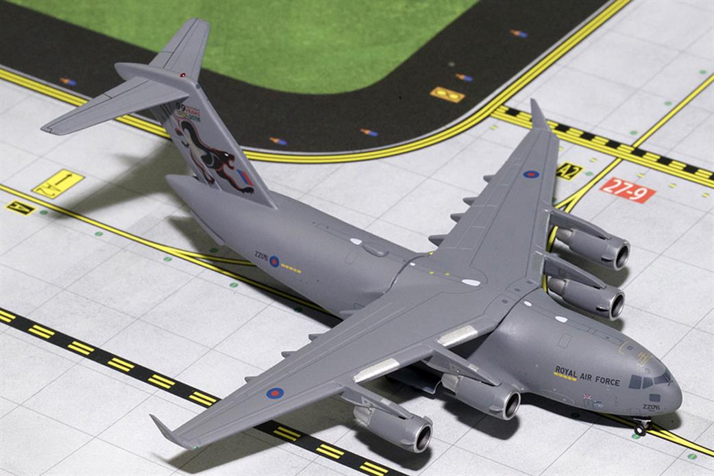 Gemini Jets 1/400 GMRAF071 RAF C-17 Globemaster 99 Squadron Years ZZ176 Aircraft Model