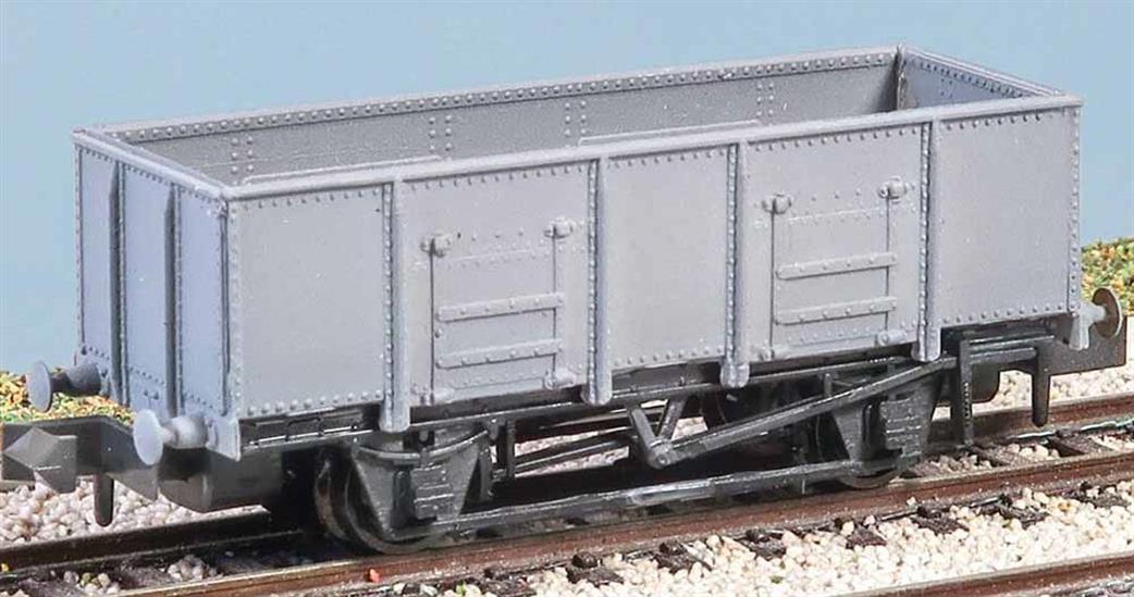 Peco N KNR-256 LMS 20-ton Loco Coal Wagon Kit from Parkside range