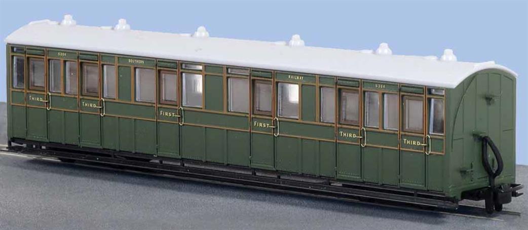 Peco GR-401A Lynton & Barnstaple Railway Composite Coach 6364 Southern Railway Livery OO9