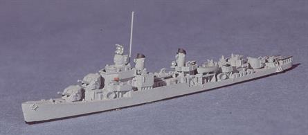 Essentially a stretched Sumner type, both classes continued to give long and active service in post war years in various guises (see the Fram conversions) and in many Allied navies.