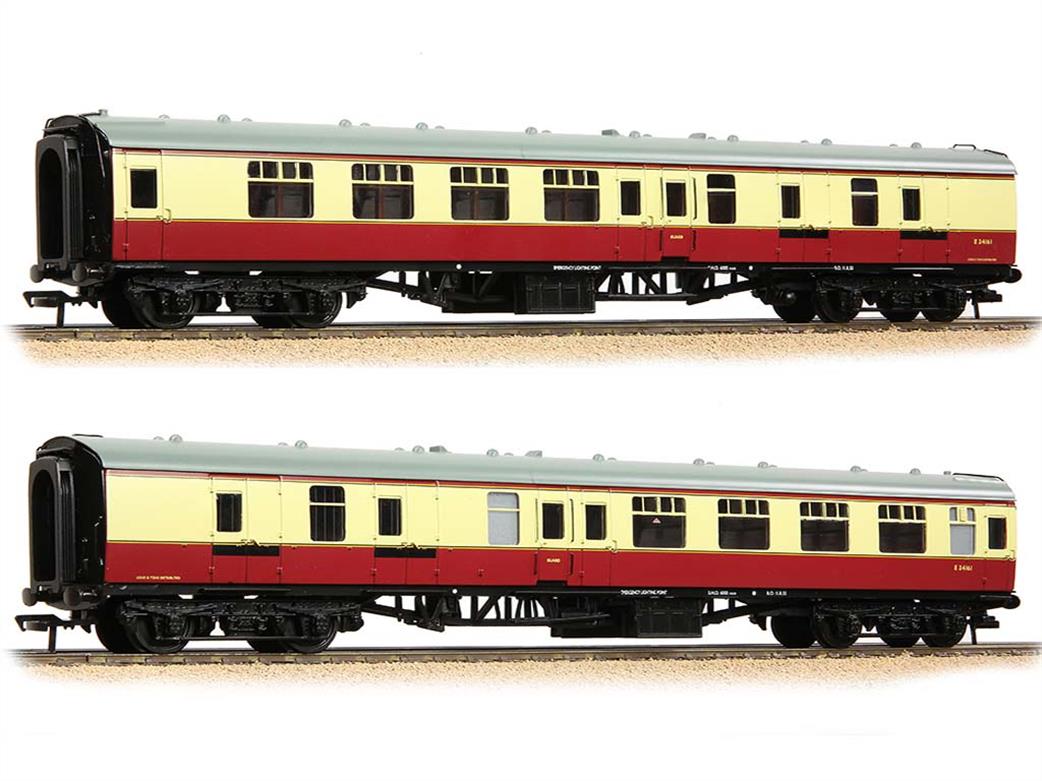 Bachmann OO 39-077G BR Mk1 BSK Second Class Corridor Brake Coach Crimson & Cream